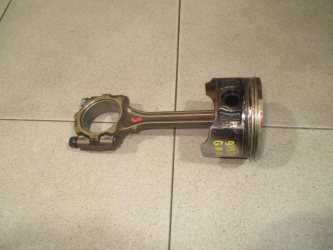 Поршень с шатуном Mitsubishi Galant 9 DJ, DM