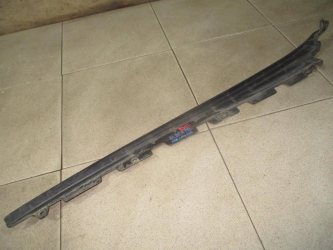 Молдинг лобового стекла Fiat Albea 178