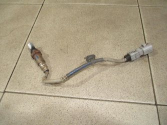 Датчик кислородный Toyota Corolla E150