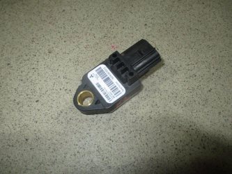 Датчик AIR BAG Mitsubishi Outlander 2 CW