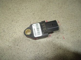 Датчик AIR BAG Mitsubishi Outlander 2 CW