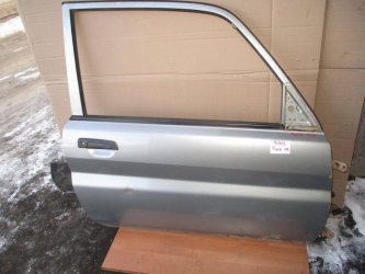 Дверь передняя правая Mitsubishi Pajero Pinin