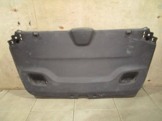 Обшивка двери багажника Peugeot 2008 A94