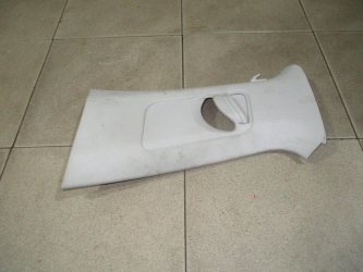 Обшивка стойки Volkswagen Polo 5