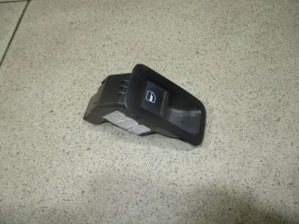 Кнопка стеклоподъемника Volkswagen Polo 5