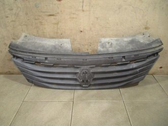 Решетка радиатора Renault Logan 1 L90