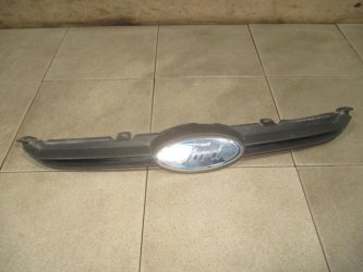 Решетка радиатора Ford Fiesta 6