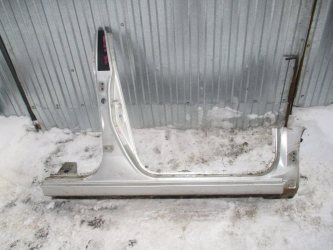 Порог со стойкой правый Toyota Corolla E120