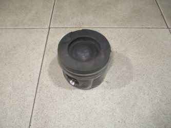 Поршень Toyota Land Cruiser J200