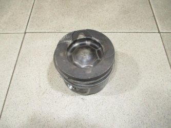Поршень Toyota Land Cruiser J200