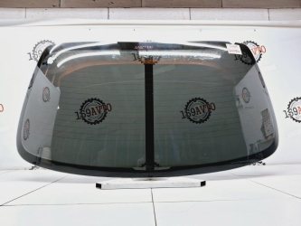 Стекло заднее Kia Spectra SD