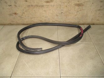 Уплотнитель двери Kia Spectra SD