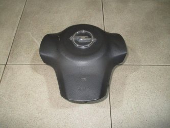 Подушка безопасности в руль Opel Corsa D