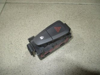 Кнопка аварийной сигнализации Renault Logan 2 L52