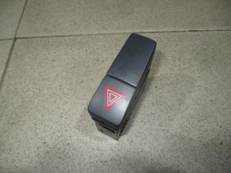 Кнопка аварийной сигнализации Suzuki SX4