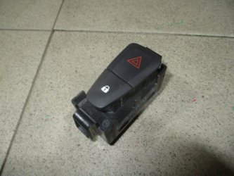 Кнопка аварийной сигнализации Renault Logan 2 L52