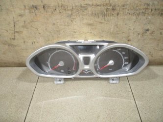 Панель приборов Ford Fiesta 6