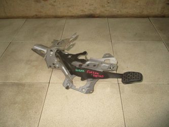 Педаль тормоза Ford Fiesta 6