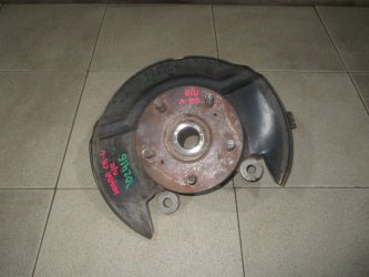 Кулак поворотный передний правый Honda CR-V 3 RE