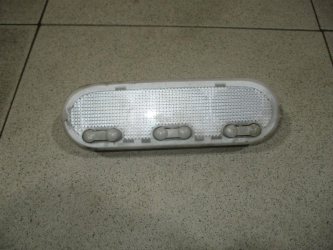 Плафон салонный Nissan Juke F15
