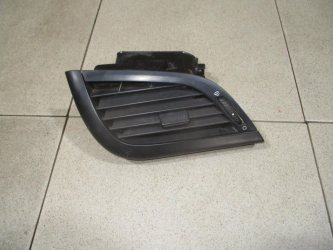 Дефлектор воздушный Peugeot 207