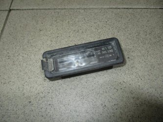 Фонарь подсветки номера Volkswagen Polo 6