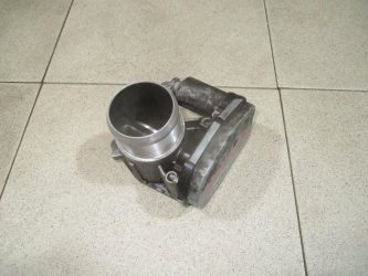 Заслонка дроссельная электрическая Land Rover Freelander 2 L359