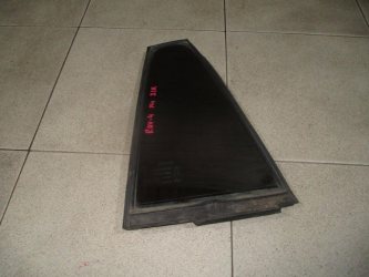 Стекло двери задней правой форточка Toyota RAV4 A40