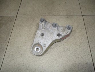 Кронштейн двигателя правый Volkswagen Polo 5