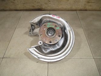 Кулак поворотный задний правый Skoda Yeti 5L