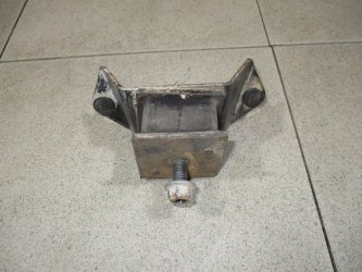 Опора КПП Land Rover Range Rover 2 P38A