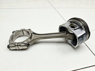 Поршень с шатуном Toyota RAV4 XA40