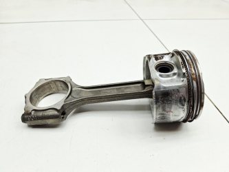 Поршень с шатуном Nissan X-Trail T31