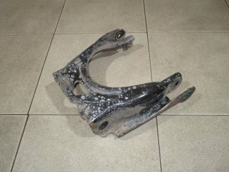 Рычаг передний верхний правый Citroen C5 RD, TD