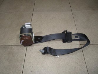 Ремень безопасности Nissan Tiida C11