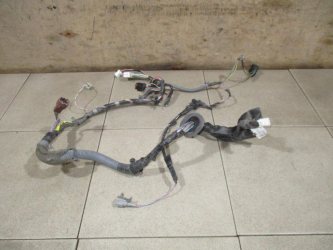 Проводка двери Nissan Tiida C11