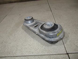Опора КПП задняя Nissan Qashqai J11