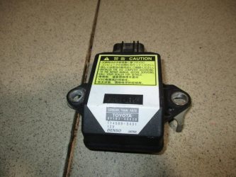 Датчик курсовой устойчивости Toyota Land Cruiser Prado J120