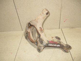Кулак поворотный передний правый Toyota Corolla E150