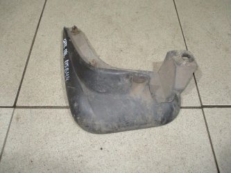 Брызговик передний левый Hyundai Getz TB