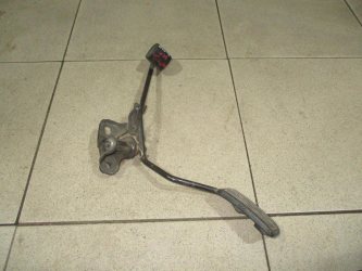 Педаль газа Toyota Probox XP160, XP50
