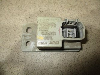 Реле Toyota Corolla E150