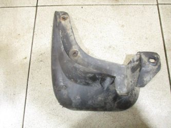 Брызговик передний левый Hyundai Getz TB