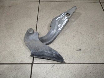 Петля капота правая Mitsubishi Outlander 3 GF