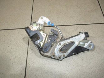 Замок двери задней левой Hyundai Accent LC