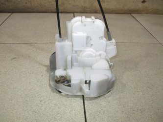 Замок двери передней правой Subaru Impreza XV G12, GE, GH