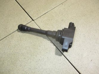 Катушка зажигания Nissan Juke F15
