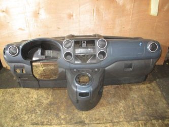 Торпедо Peugeot Partner Tepee B9