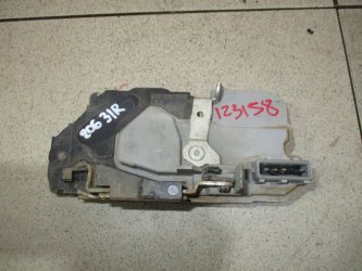 Замок двери задней правой Peugeot 206