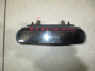 Ручка двери наружная Audi A4 B7